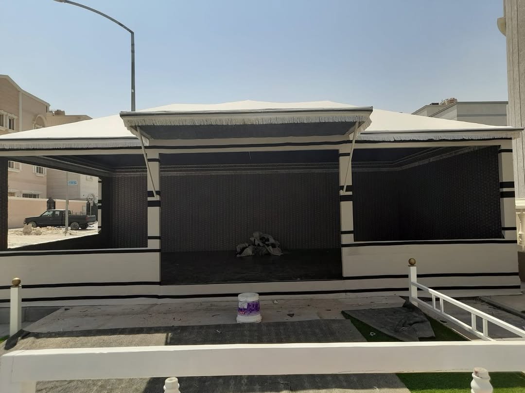 244356635_1010849469714103_545822185548814500_n النجم اللامع للمظلات والسواتر | بيوت شعر جدة حي الرحيلي | تركيب بيوت شعر ملكية فاخرة