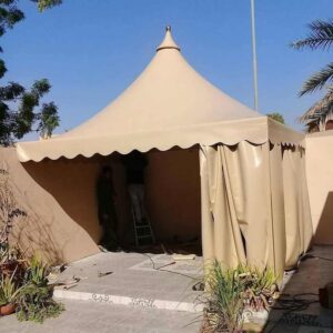 النجم اللامع للمظلات والسواتر | “المظلات الهرمية: جمالية ووظيفة مضافة في حي الشفاء بجدة”
