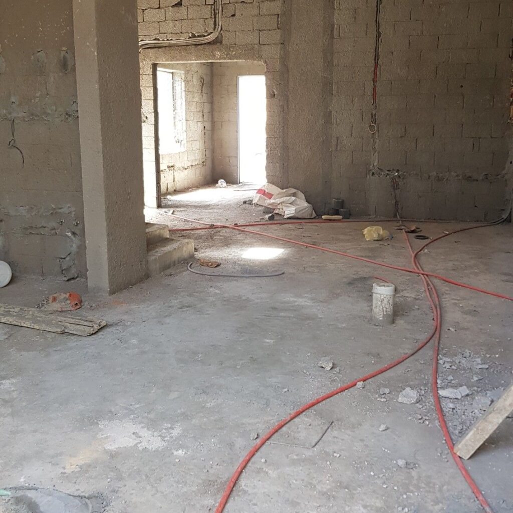 4e03b8217e7e5f5c1aac389a2edc847a النجم اللامع للمظلات والسواتر | الترميم والصيانة في حي الكورنيش بجدة: تحديات البحر وضرورة الحفاظ على الواجهة