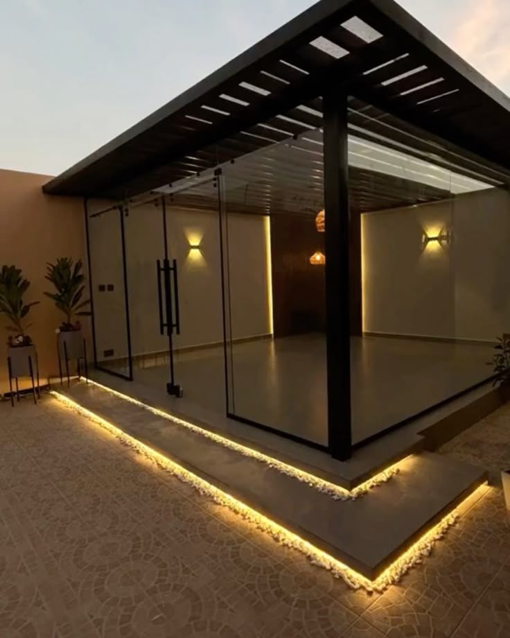 9767af68db942f6539e4051fc82539bc النجم اللامع للمظلات والسواتر | تصميم وتركيب برجولات جدة بحي الورود: دليل شامل لبيئة خارجية مثالية