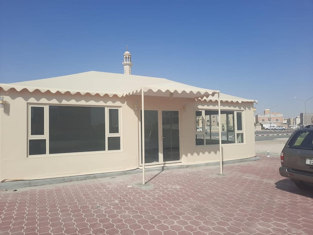 241713154_218408046992182_9023334555268737403_n النجم اللامع للمظلات والسواتر | بيوت شعر جدة حي الرحيلي | تركيب بيوت شعر ملكية فاخرة