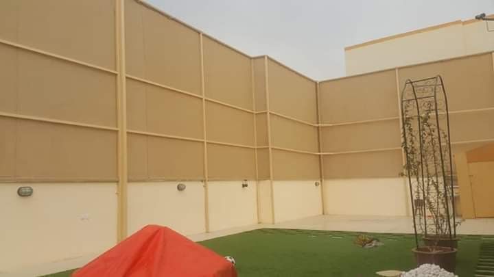 IMG-20250909-WA0685 النجم اللامع للمظلات والسواتر | سواتر قماش جدة حي البلد | تركيب سواتر قماشية | سواتر جدران