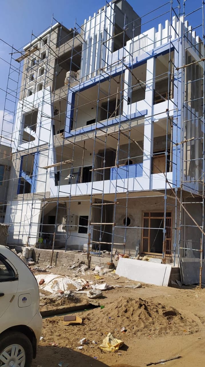 IMG-20250916-WA0021 النجم اللامع للمظلات والسواتر | مقاول ترميم مباني في جدة حي النعيم | ترميم مباني قديمة | ترميم واجهات