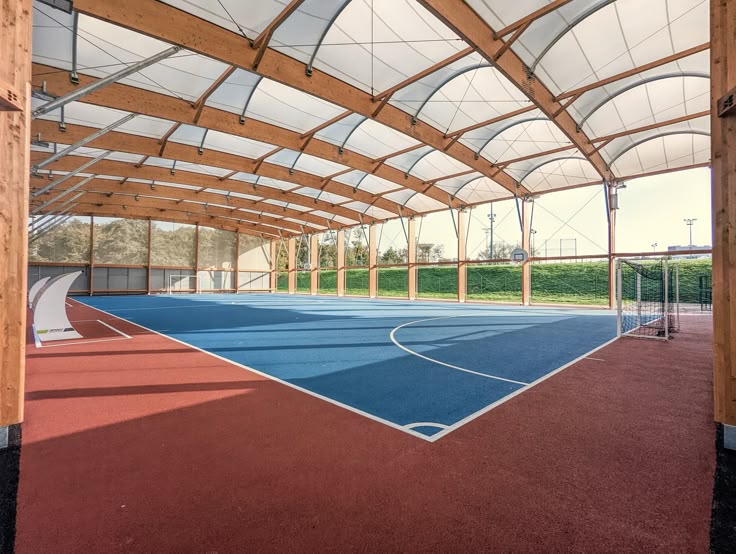 مظلات ملاعب جدة