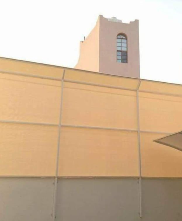 WhatsApp Image 2025-12-22 at 5.19.58 PM (1) النجم اللامع للمظلات والسواتر | سواتر قماش جدة حي البلد | تركيب سواتر قماشية | سواتر جدران