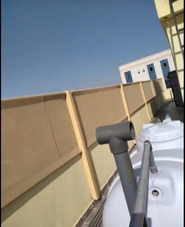 WhatsApp Image 2025-12-22 at 5.20.00 PM (2) النجم اللامع للمظلات والسواتر | سواتر قماش جدة حي البلد | تركيب سواتر قماشية | سواتر جدران