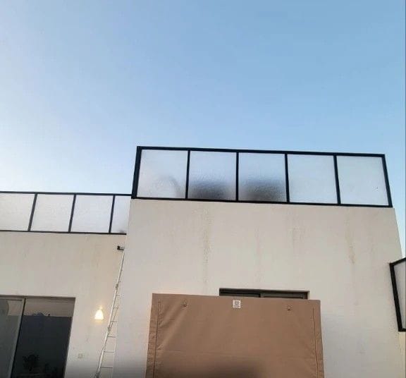 WhatsApp Image 2025-12-22 at 5.20.02 PM النجم اللامع للمظلات والسواتر | تركيب سواتر جدة في حي الحمراء | سواتر احواش | سواتر منزلية جدة