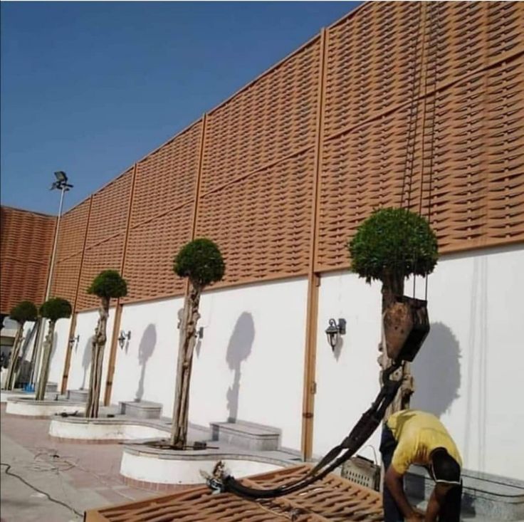 WhatsApp Image 2025-12-22 at 5.20.03 PM النجم اللامع للمظلات والسواتر | تركيب سواتر جدة في حي الحمراء | سواتر احواش | سواتر منزلية جدة