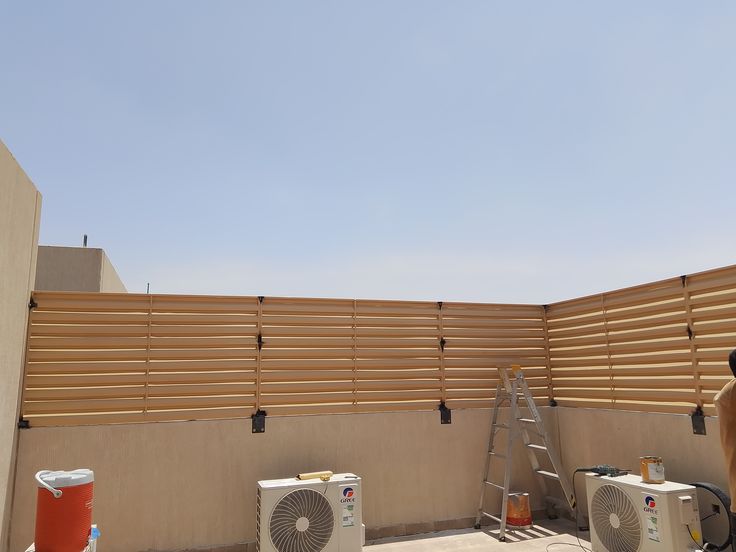 WhatsApp Image 2025-12-22 at 5.28.04 PM النجم اللامع للمظلات والسواتر | تركيب سواتر جدة في حي الحمراء | سواتر احواش | سواتر منزلية جدة