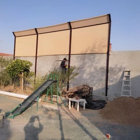 WhatsApp Image 2025-12-22 at 5.28.07 PM (1) النجم اللامع للمظلات والسواتر | سواتر قماش جدة حي البلد | تركيب سواتر قماشية | سواتر جدران