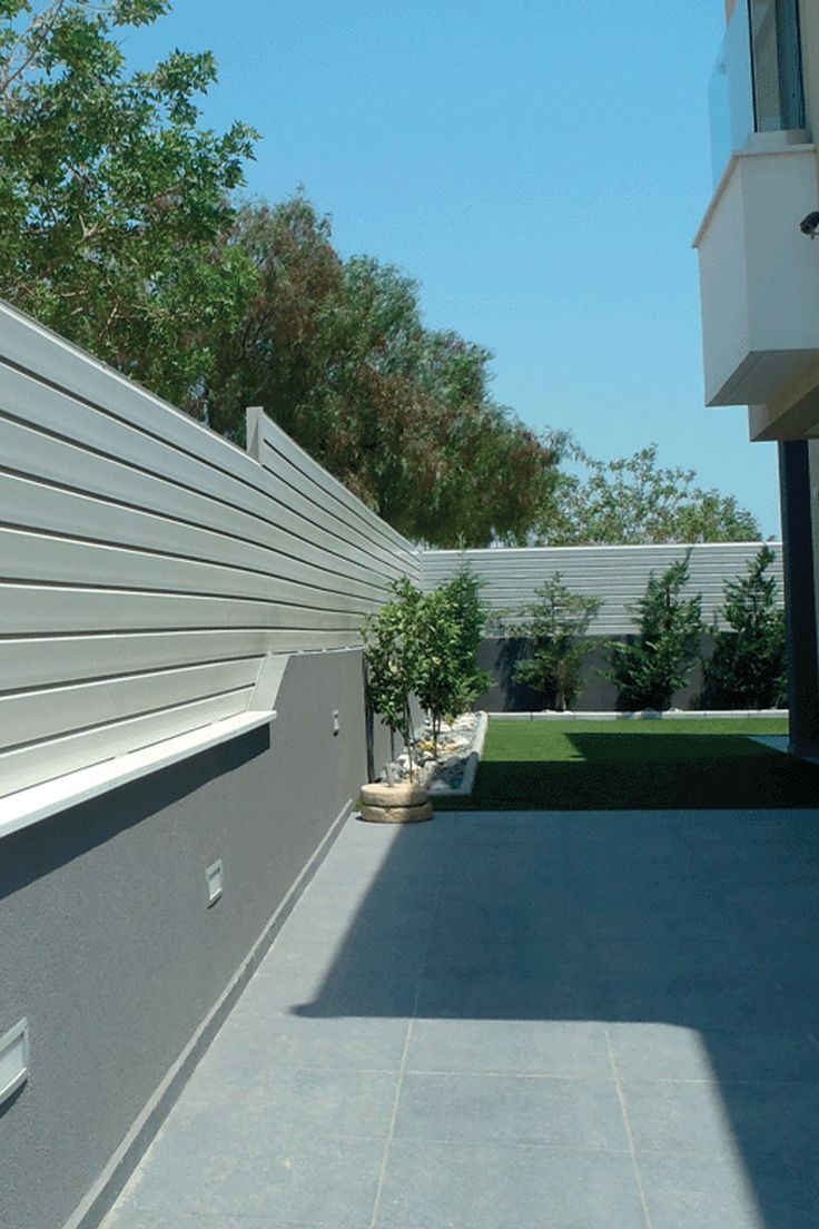 WhatsApp Image 2025-12-22 at 5.28.09 PM (1) النجم اللامع للمظلات والسواتر | تركيب سواتر جدة في حي الحمراء | سواتر احواش | سواتر منزلية جدة