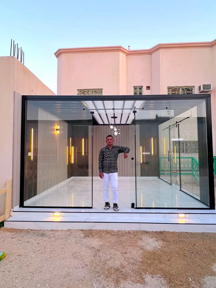 النجم اللامع للمظلات والسواتر | مجالس خارجية جدة في حي البساتين | تركيب ملاحق ساندوتش بانل واسمنت بورد