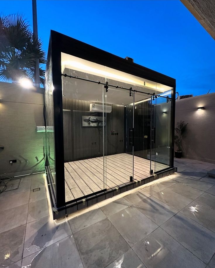 النجم اللامع للمظلات والسواتر | مجالس خارجية جدة في حي البساتين | تركيب ملاحق ساندوتش بانل واسمنت بورد