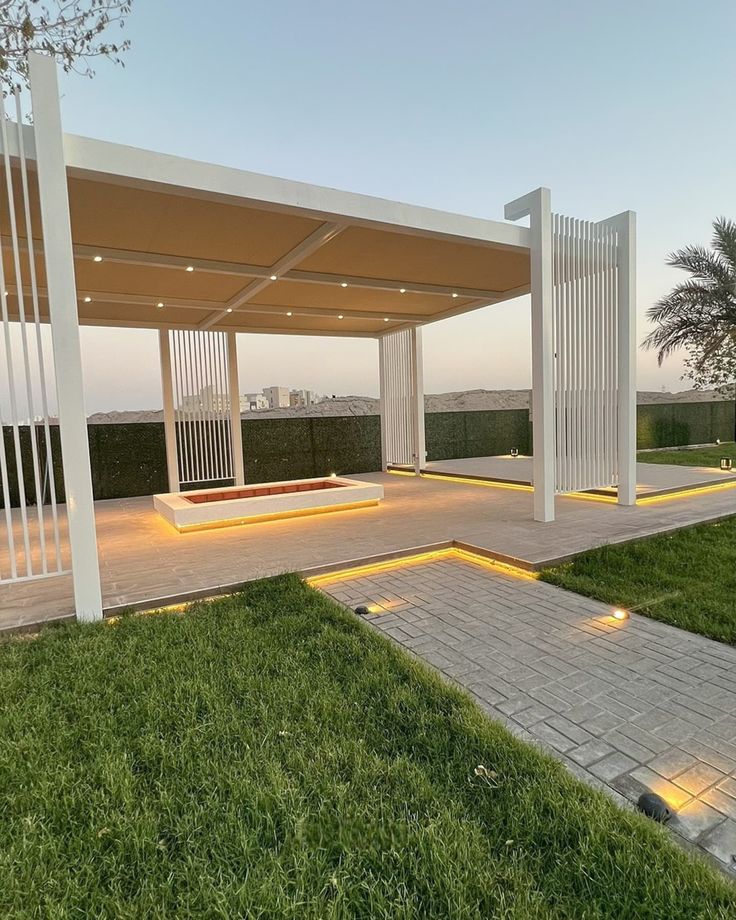 النجم اللامع للمظلات والسواتر | جلسات شتوية جدة في حي الزهراء | برجولات حدائق | جلسات احواش